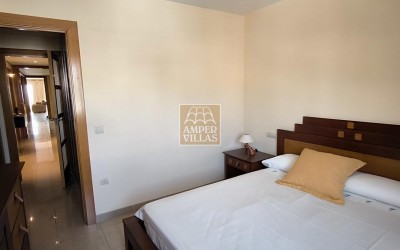 Nice and spacious apartment in the port of Altea with beautiful views.